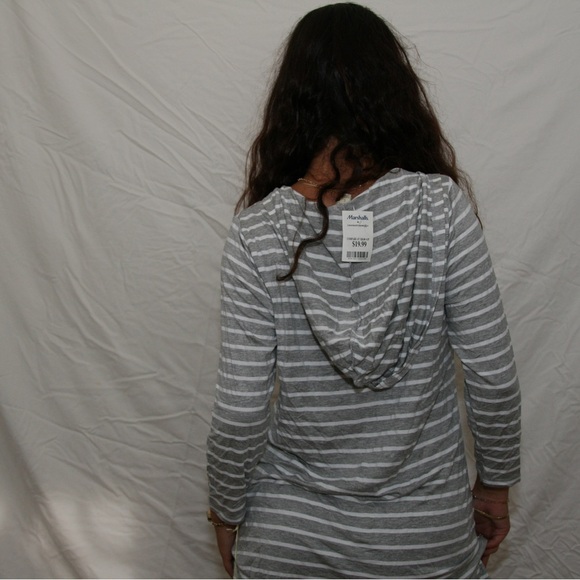 NEW WITH TAGS Sandiva Summer Stripped Bathing Suit Cover With Hoodie - Picture 3 of 3